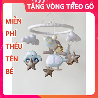 [TẶNG BẢNG TÊN BÉ & VÒNG TREO] Đồ chơi treo nôi cho bé kích thích thị giác ảnh thật, có nhạc tự xoay XE Ô TÔ