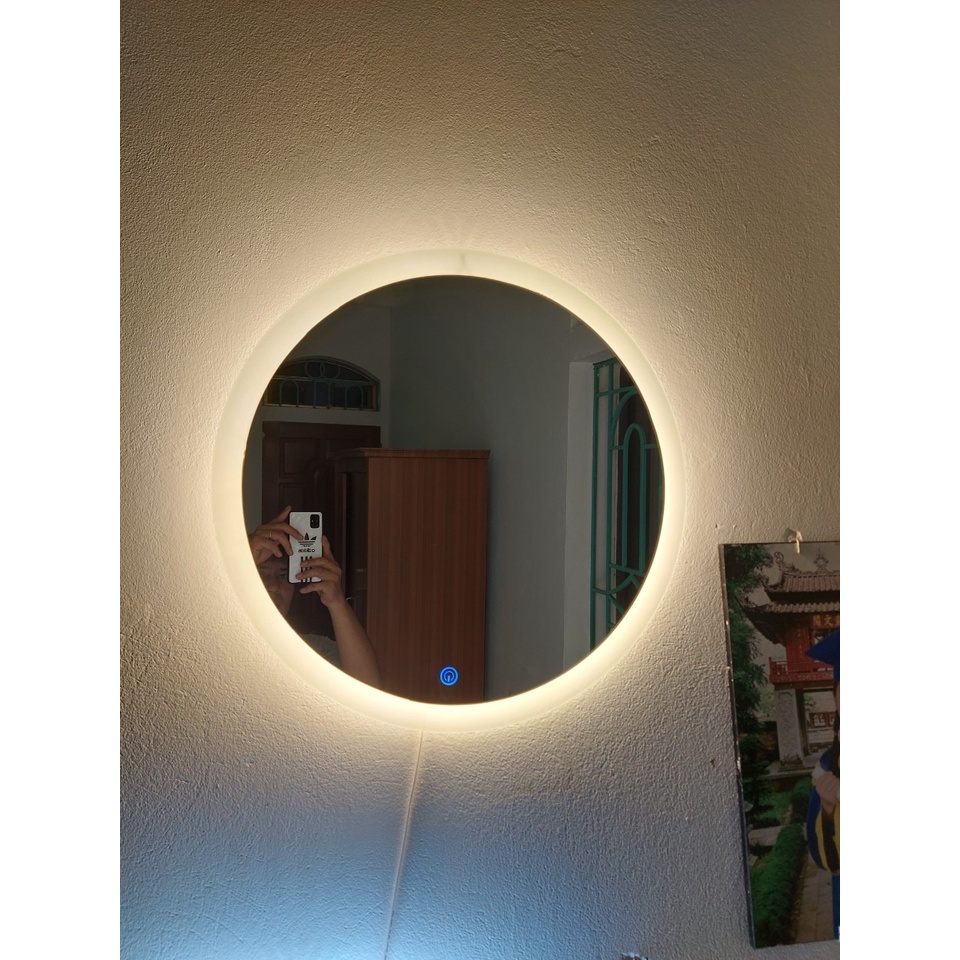 Gương tròn treo tường đèn led cảm ứng cao cấp D60cm (Vietnamese House)