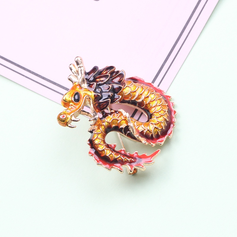Ghim Cài Áo Hình Rồng Đỏ Hai Màu Sắc Cá Tính
