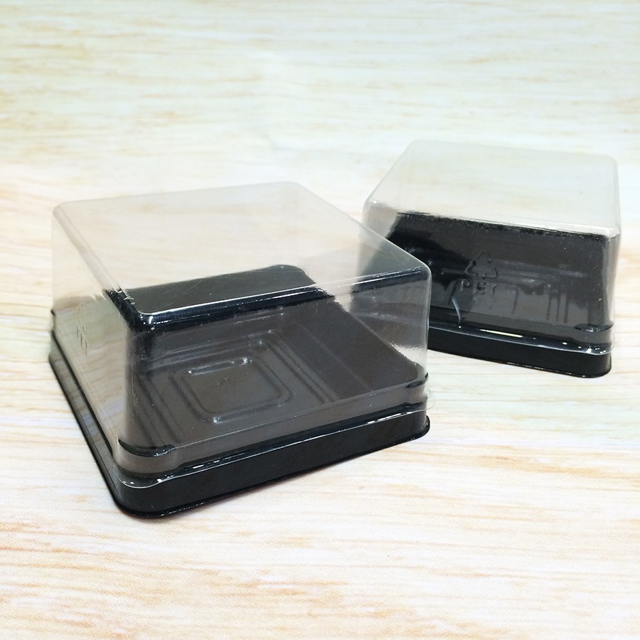 50 Hộp nhựa đựng bánh trung thu đế đen 250-300gr