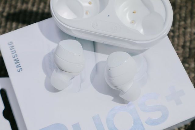 Tai nghe Samsung Galaxy Buds+ 2020 (Galaxy Buds Plus). | BigBuy360 - bigbuy360.vn