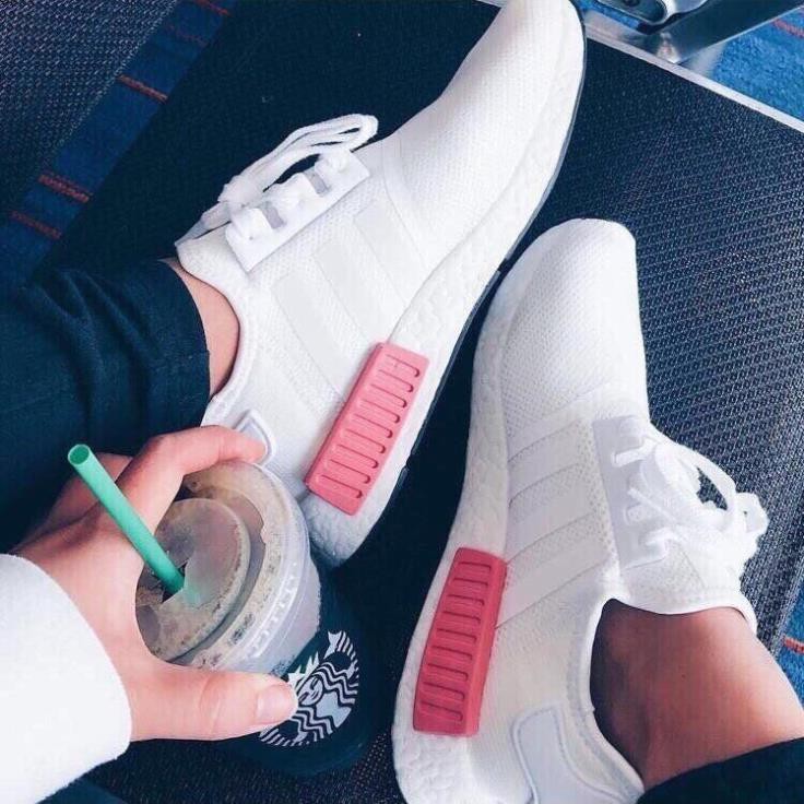 HOT 𝐒𝐀𝐋𝐄 𝐒Ố𝐂 giày MND mầu trắng . :{ :