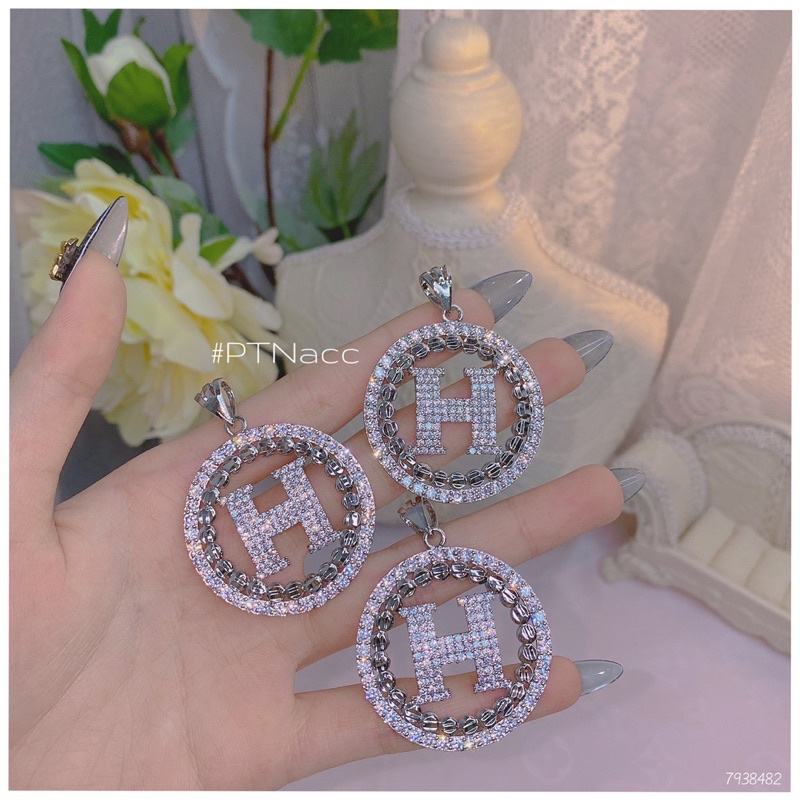 ᴾᵀᴺᵃᶜᶜ Mặt dây chuyền bạch kim chữ H đính soàn tấm