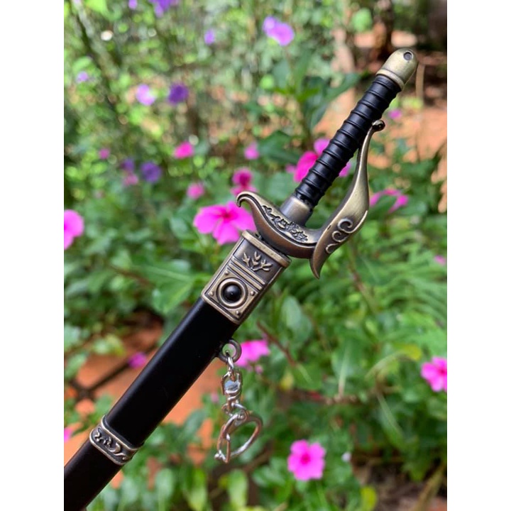 [ Tặng đế ][ 22cm ] Mô hình móc khóa k iếm của Joseph/ Nhiếp Ảnh gia - Identity V - Baystore