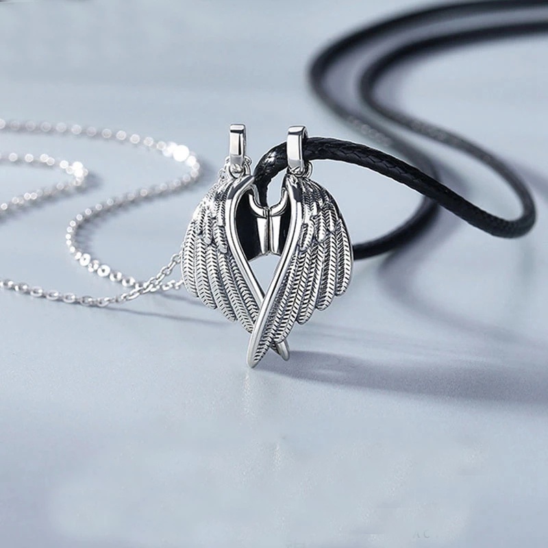 1 cặp dây chuyền mặt thiên thần ác quỷ phong cách vintage