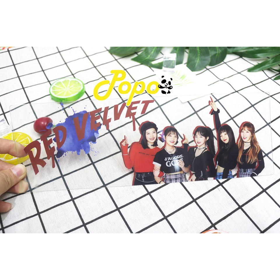 banner trong cổ vũ REDVELVET