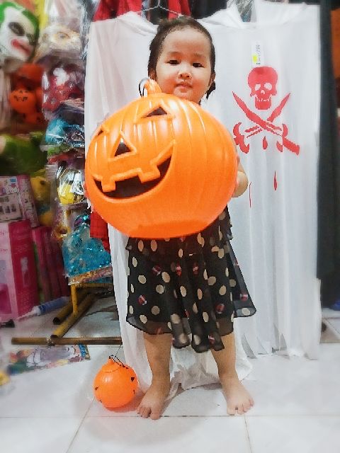 Bí ngô nhựa Halloween. Size đại đk 30cm