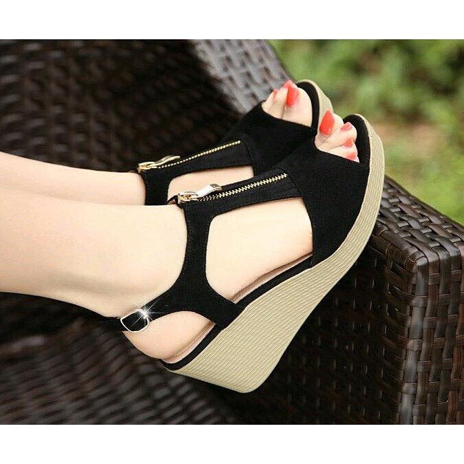 Sandal đế xuồng 9cm dây kéo đen