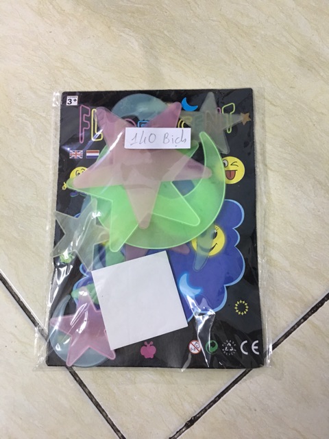 Ngôi sao dạ quang dán tường, trần nhà