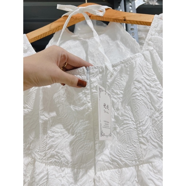 Váy Xốp Cổ Yếm Dáng Xoè 2 Tầng Ulzzang Hàn Quốc, Đầm Nữ Dự Tiệc Màu Trắng Sang Trọng