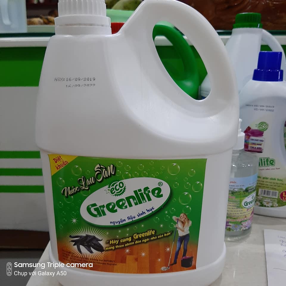 Nước lau sàn diệt khuẩn hữu cơ an toàn Greenlife chai 4L, hương quế thumbnail