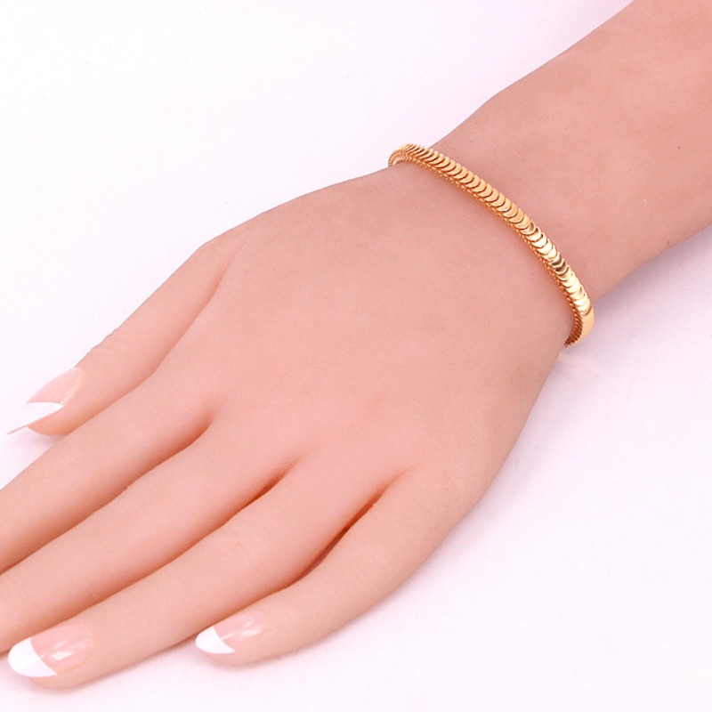 Lắc Tay Vảy Cá Vàng Sang Trọng Titan Ko Đen TT 4261