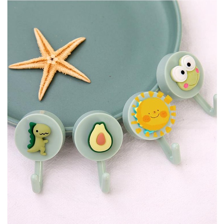 Set 5 móc treo đồ dán tường hình hoạt hình dễ thương