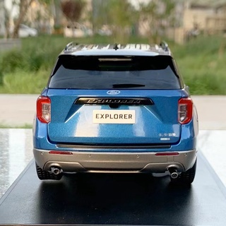 Mô hình xe Ford Explorer tỉ lệ 1:18 (hàng có sẵn)