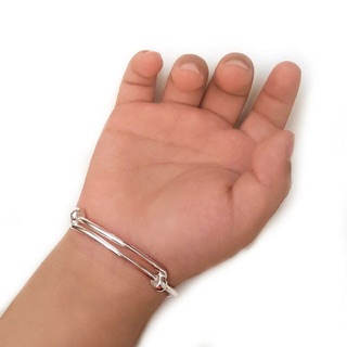 Lắc cứng bạc ta cho bé