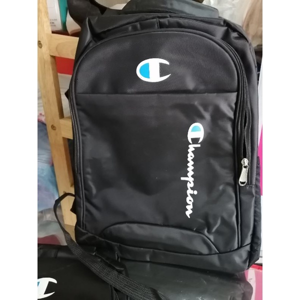 Sale giá tốt Balo laptop màu đen như hình