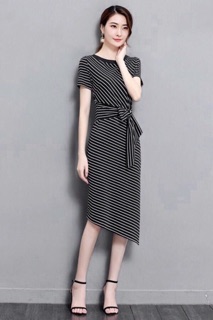 Đầm sọc tà xéo