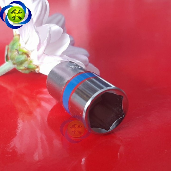 Tuýp 8mm 1/4 Kingtony 233508M loại ngắn 6 cạnh màu trắng