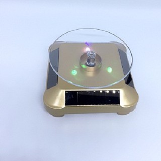 đế xoay sản phẩm có đèn led