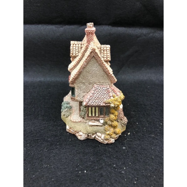 Mô hình nhà Lilliput Lane micklegate antiques sản xuất tại Anh trang trí giáng sinh, trang trí tết, phòng khách
