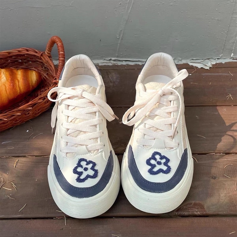 Giày thể thao nữ Ulzzang thêu hoa nhỏ dễ thương năng động trẻ trung hot trend đẹp