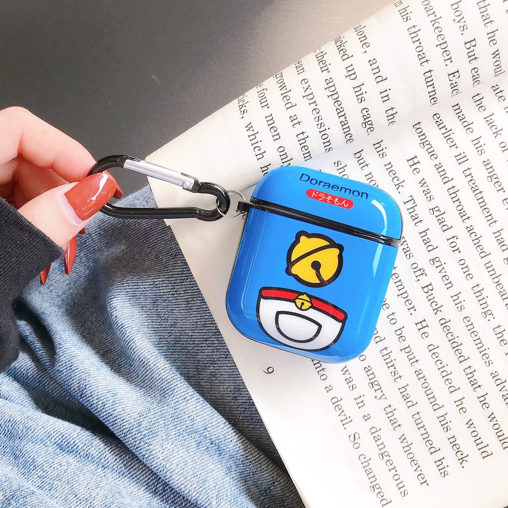 Mềm Vỏ Bảo Vệ Hộp Sạc Tai Nghe Airpods 1 / 2 Hình Doraemon Dễ Thương Kèm Móc Treo Tiện Dụng