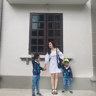 Váy Xoè bệt vai trắng Váy Xoè bệt vai trắng Váy Xoè bệt vai trắng Váy Xoè bệt vai trắng Váy Xoè bệt vai trắng Váy Xoè