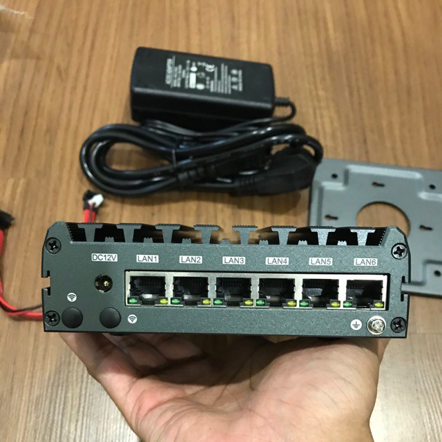 Router pfsense 6 port Gigabit, J1900, 2G, SSD 32G mới 95