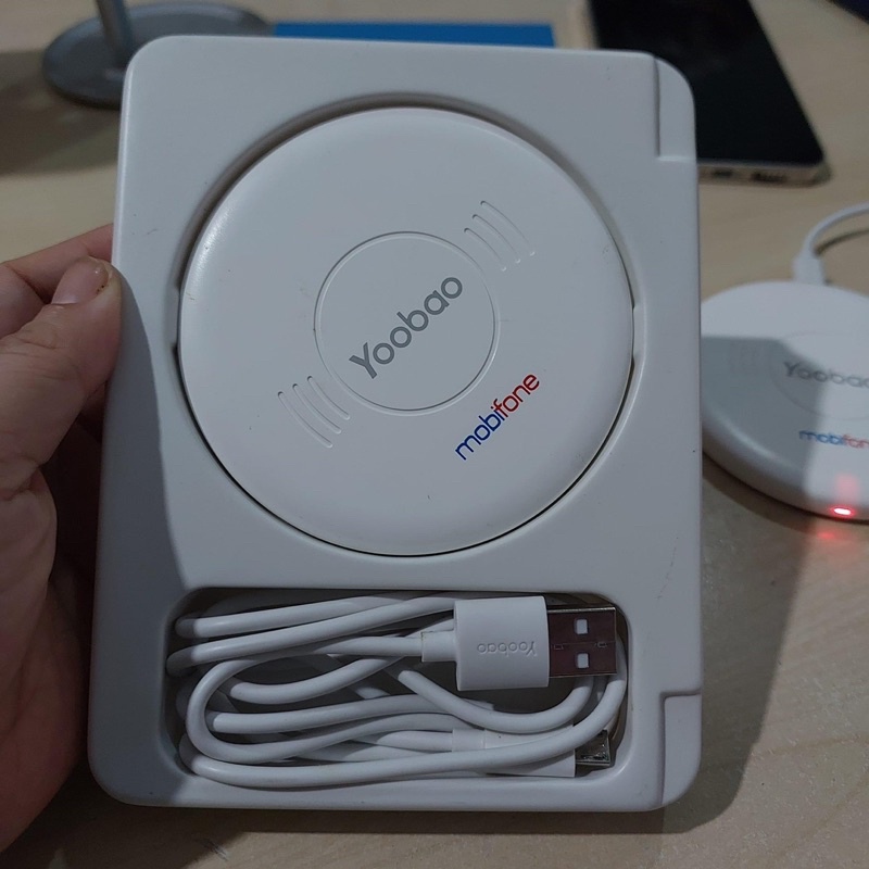 Sạc nhanh không dây Yoobao D1 Mobi