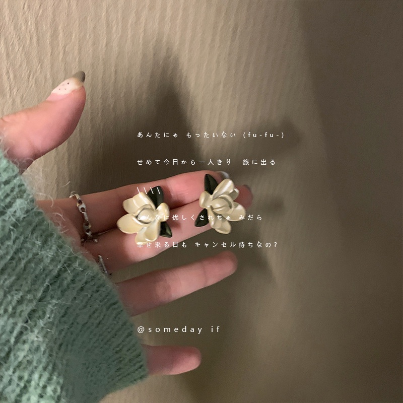 2022 Bông Tai Hoa Phong Cách Baroque Cổ Điển Mới