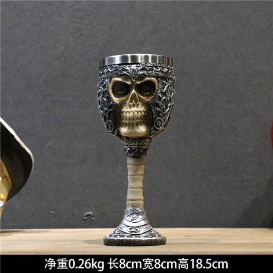 Ly Thủy Tinh Uống Bia Hình Đầu Lâu Phong Cách Gothic Cá Tính Kính