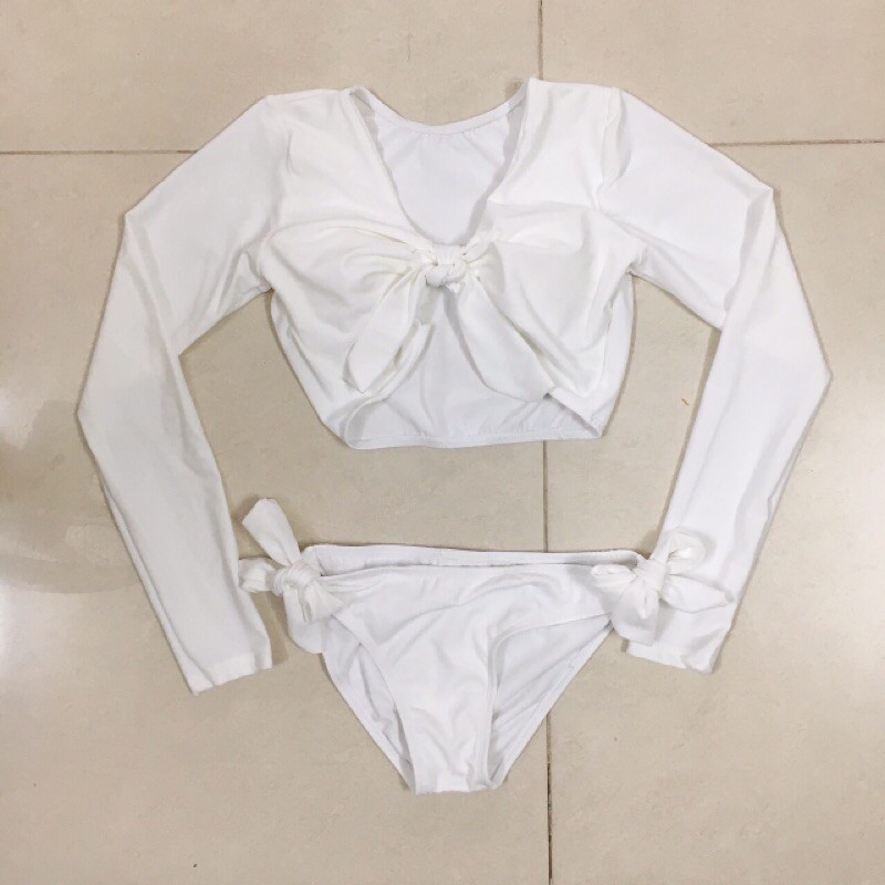 Bikini, Đồ bơi 2 mảnh áo tay dài cột nơ mix quần chip sexy cá tính màu trắng