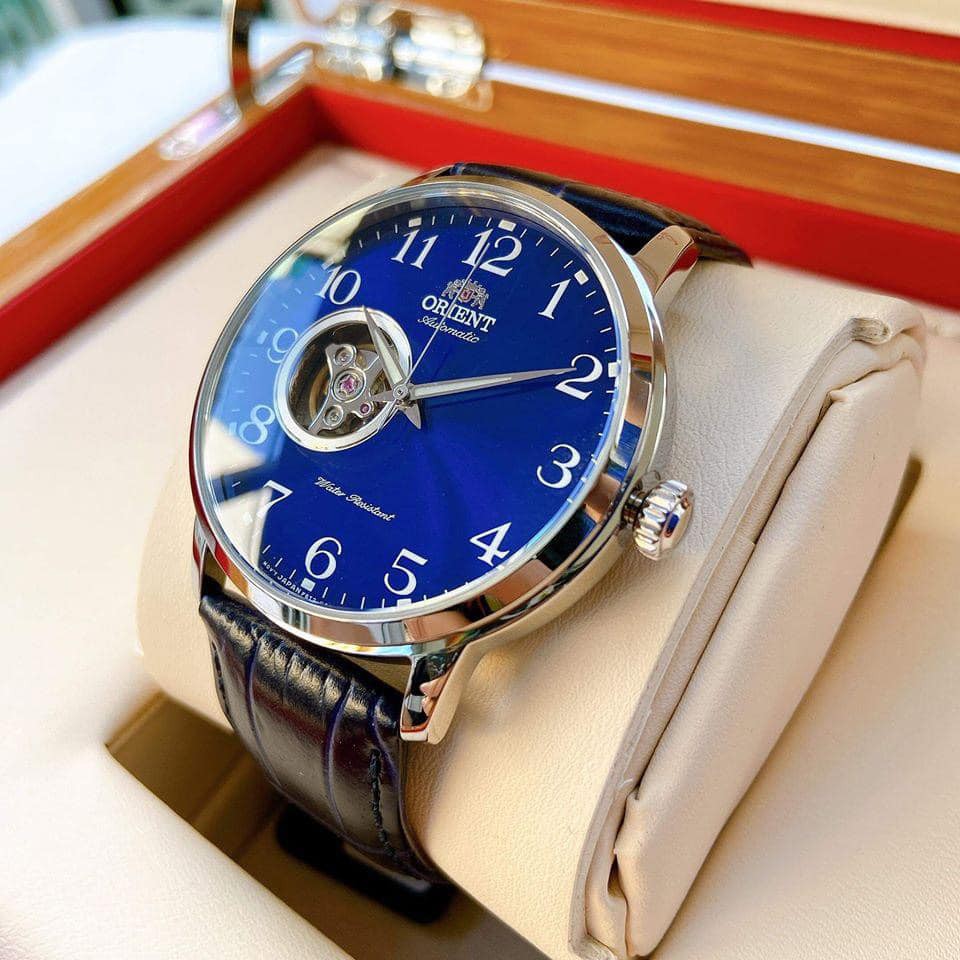 Đồng hồ nam Orient Automatic Open Heart RA-AG0011L10B - Vintage với mặt xanh và số học trò