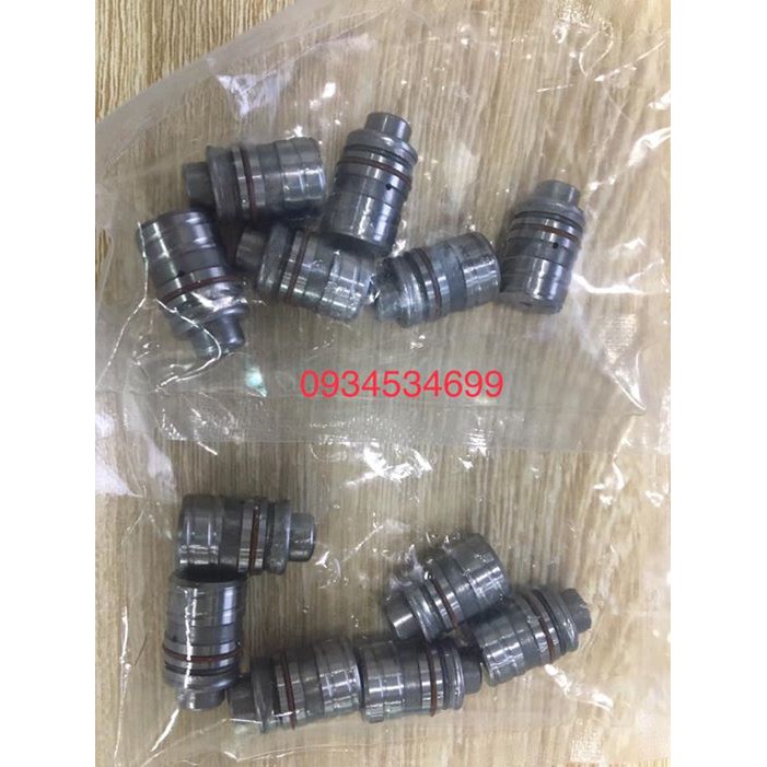 Con đội Ford Everest Xăng - JFY112100