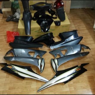 Dàn áo Wave S100 màu đen,kèm tem.