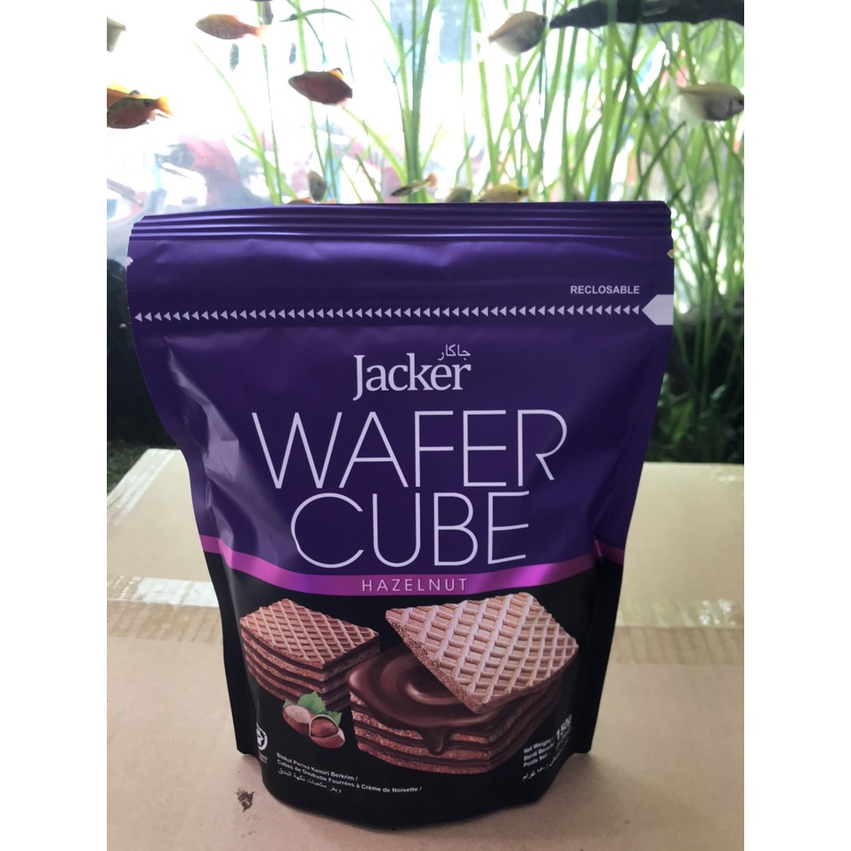 Bánh Xốp Kem Jacker Malaysia  Hương Hạnh Nhân  Wafer Cube Hazelnut (gói 150g)