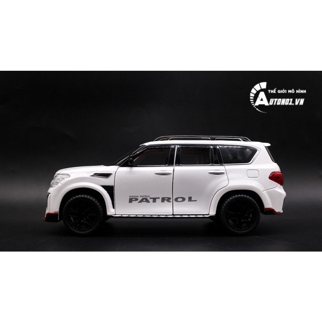 MÔ HÌNH XE NISSAN PATROL WHITE 1:24 CHE ZHI 7841