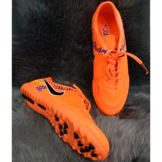 Giày đinh đá bóng - màu cam