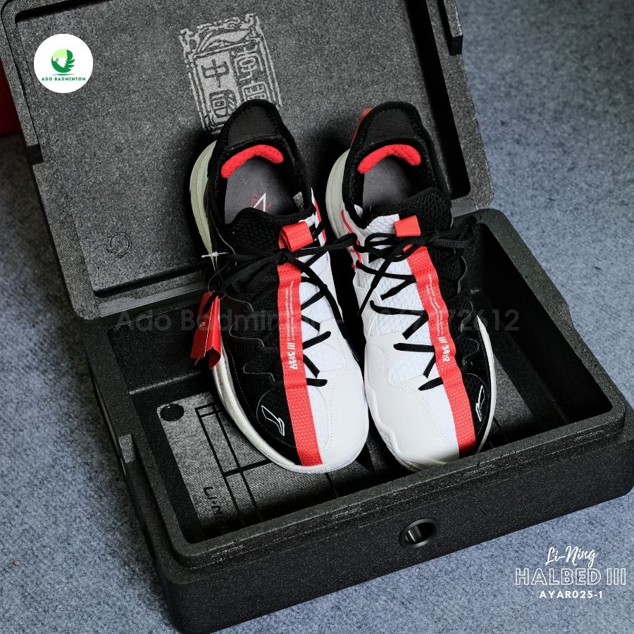 Giày thi đấu chuyên nghiệp cầu lông Li-Ning nam Halberd III AYAR025-1