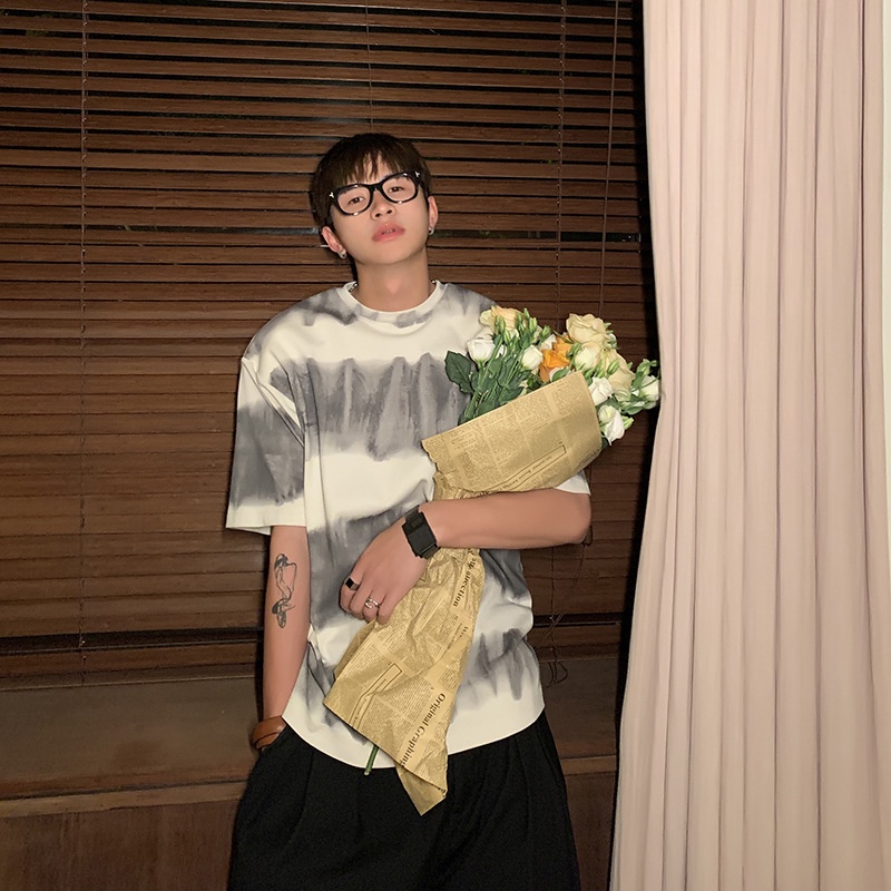 Áo Thun Ngắn Tay Dáng Rộng Màu gradient Phong Cách Hàn Quốc Harajuku Thời Trang Mùa Hè Dành Cho Nam  FURILINE MEN207