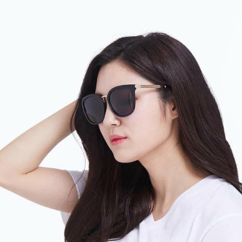 Mắt kính mát Form Unisex Gucci .