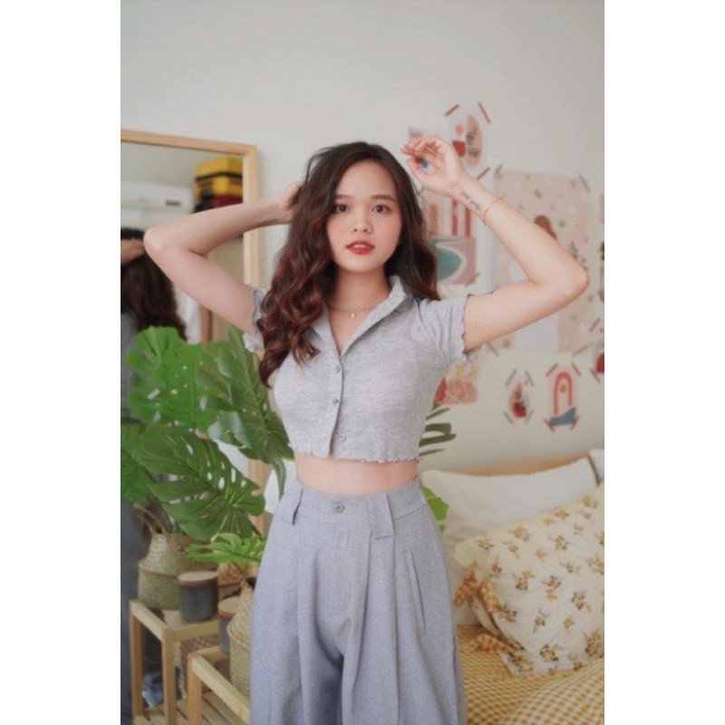 Áo cổ trụ cuốn biên