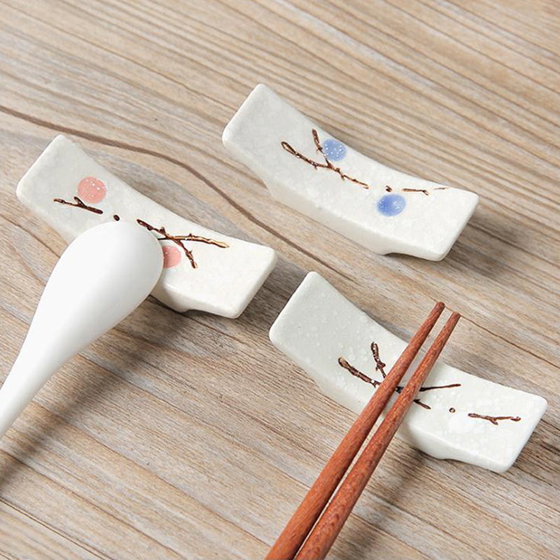 1 Đũa Sứ Hình Bông Tuyết Nhật Bản