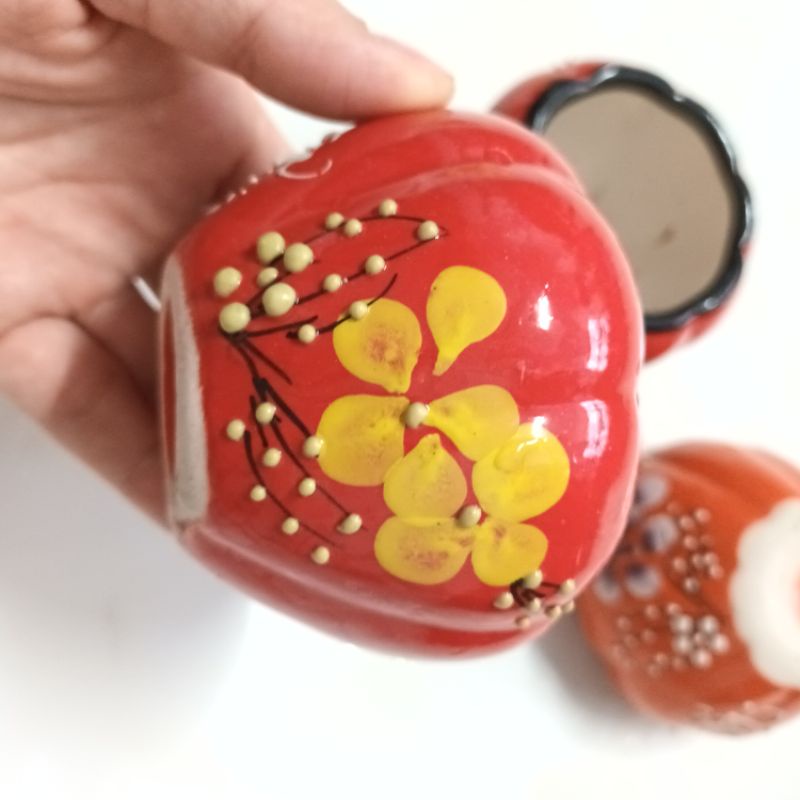 Chậu gốm sứ trồng cây, trồng bông in chữ tài lộc hoa mai vàng may mắn
