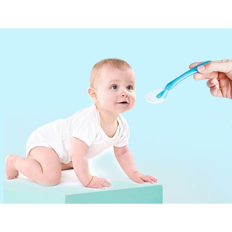 [Tặng hộp] 2 muỗng silicon mềm mại cho bé ăn dặm và uống nước