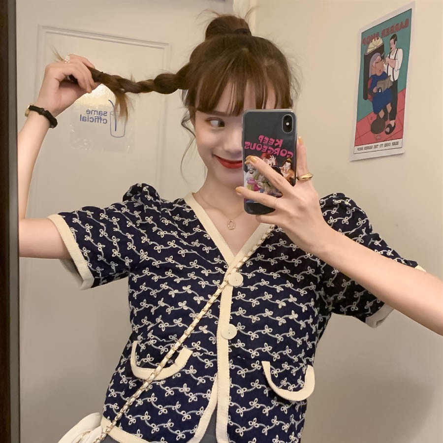 Áo kiểu ngắn tay thiết kế khuy gài xinh xắn thời trang phong cách Hàn Quốc cho nữ