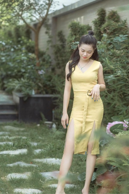 Váy/đầm thiết kế xẻ vạt (designedbyChấm)