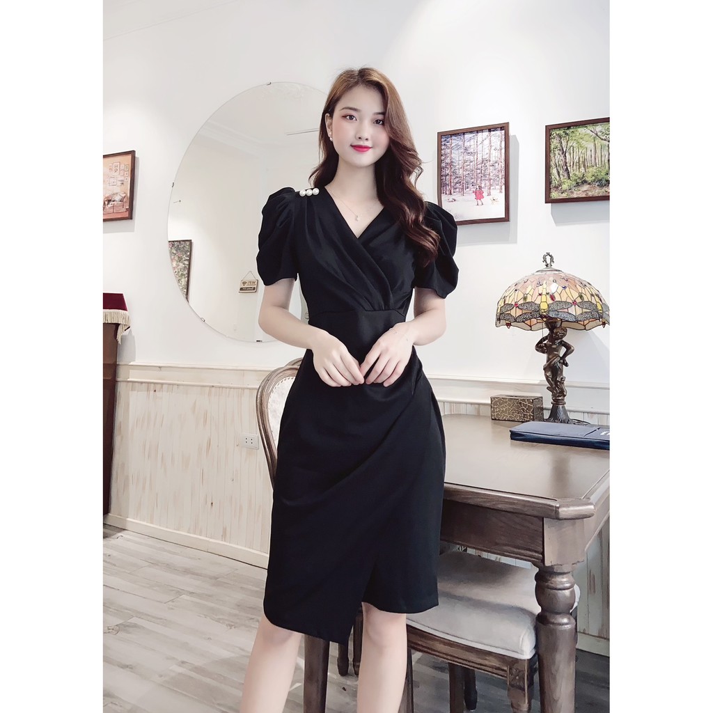 ĐẦM ÔM CỔ ĐẮP CHÉO VAI PHỐI NGỌC