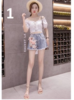 [Hàng oder 10-15 ngày về] Quần short jeans hoa 3D