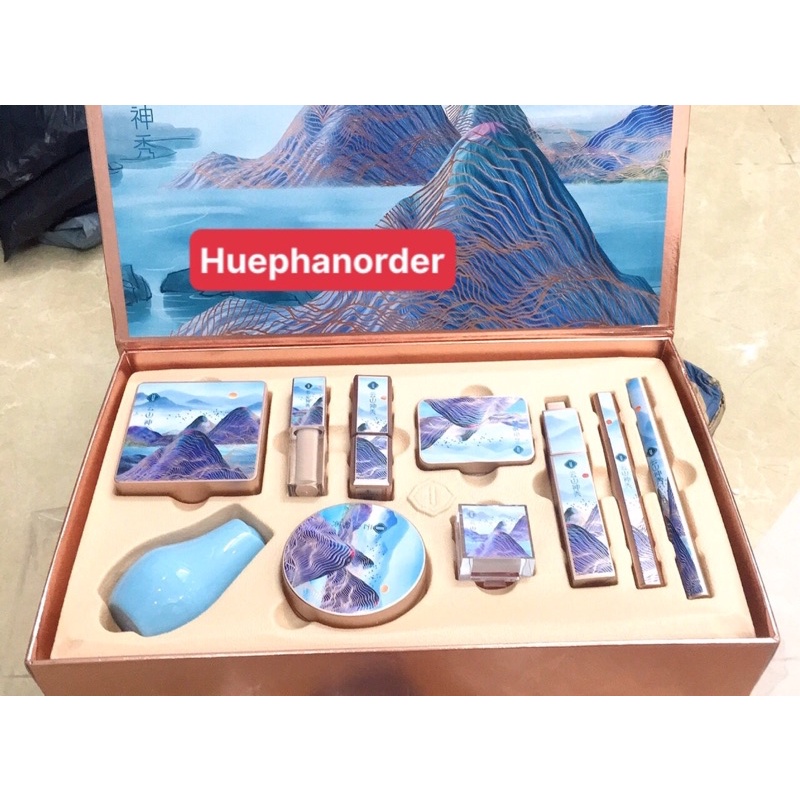 Bộ trang điểm makeup 10 món hàng nội địa China,gồm son,kem nền,phấn mắt,má hồng,kẻ mày,....